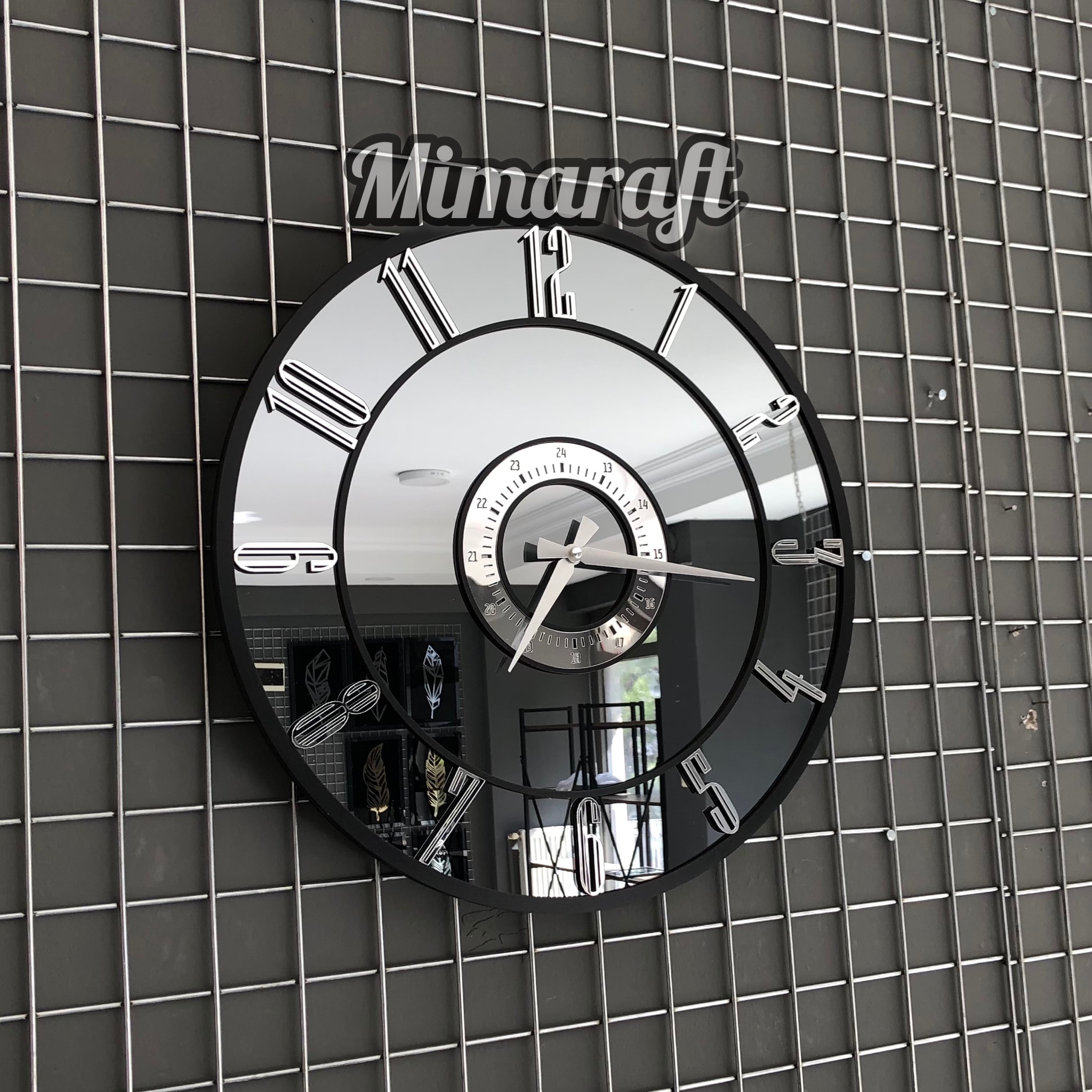 Özel Seri Aynalı Duvar Saati