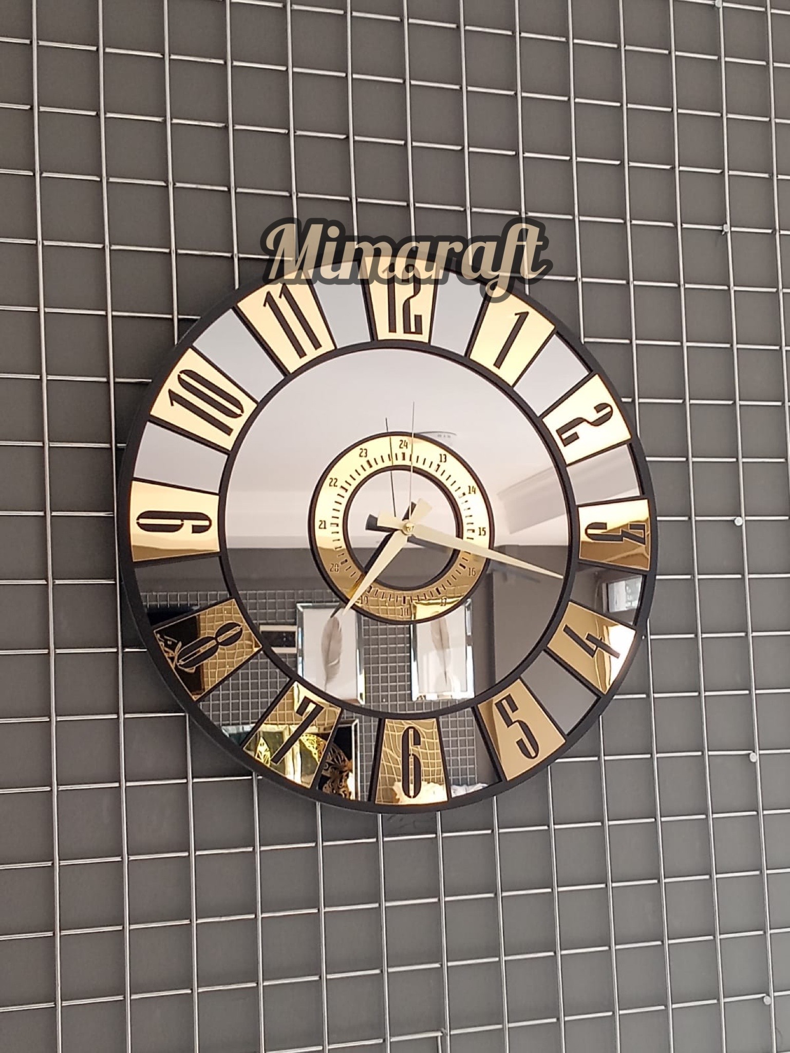 Aynalı Duvar Saati